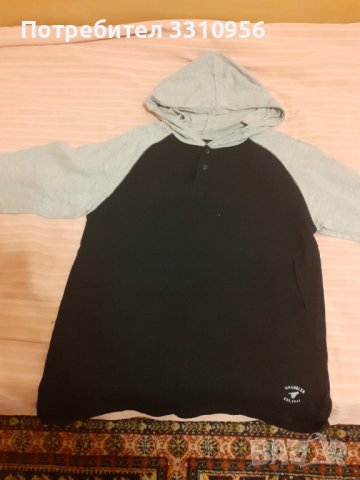 Продавам  летен  суичър