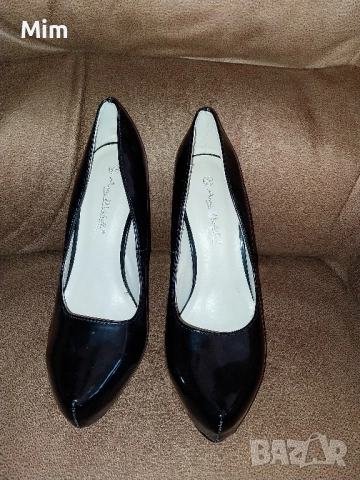 41 Черни лачени обувки 41и 42 розови обувки брокат с ток , снимка 3 - Дамски обувки на ток - 52421465