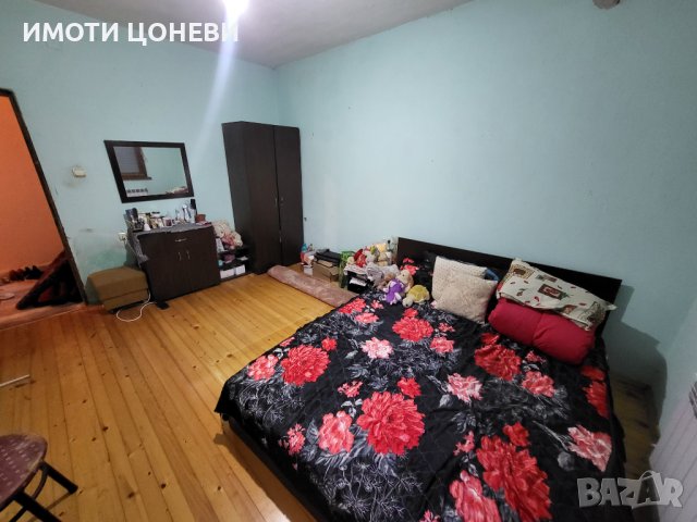 Продавам къща в гр.Нова Загора, снимка 5 - Къщи - 39434431