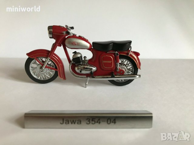 Jawa 250 typ 354-04 1953 мотор - мащаб 1:24 на Atlas моделът е нов в кутия, снимка 4 - Колекции - 41443231