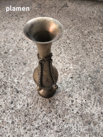 Бронзова ваза, снимка 1