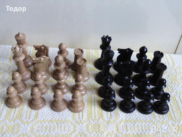 Бакелитови фигури за шах