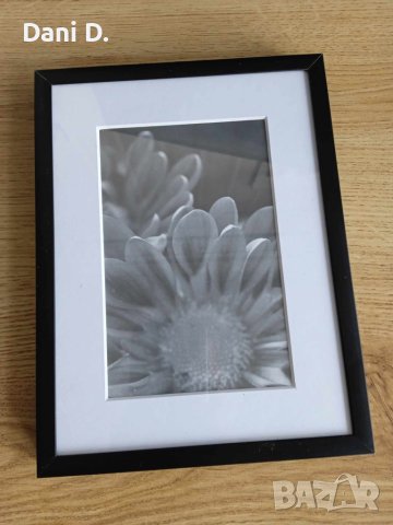 черно-бял принт в черна метална рамка, снимка 1