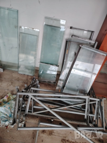 Стелажи, снимка 3 - Стелажи и щандове - 52526984