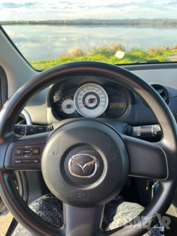 Mazda 2 1.4 дизел, снимка 6 - Автомобили и джипове - 53156728