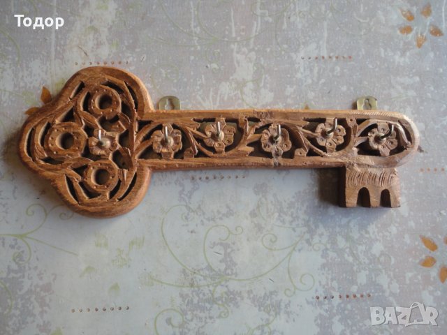 Уникална ажурна поставка за ключове дърворезба ключ, снимка 3 - Декорация за дома - 43524602