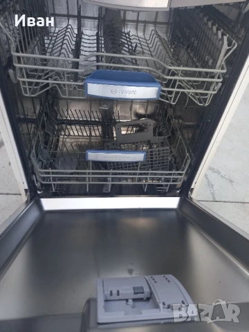 Съдомиялна за вграждане Бош , снимка 3 - Съдомиялни - 51389112