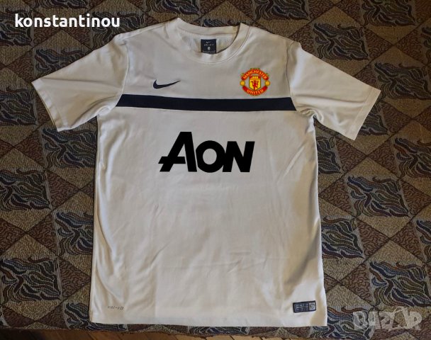 Оригинална тениска nike Manchester United / AON , снимка 1 - Футбол - 38716539