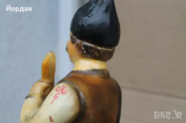Стара Българска керамика ''Мечкар с мечка'', снимка 7 - Антикварни и старинни предмети - 47990190