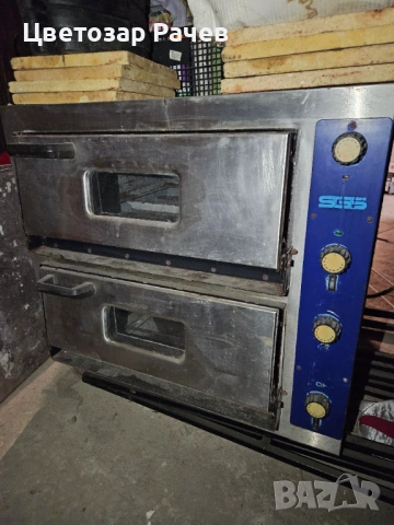 Продавам пицарка,фурна за пици