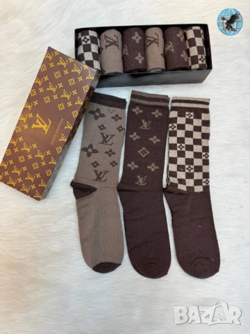 чорапи в кутия off white Nike Adidas fendi Victoria's secret moschino gucci , снимка 11 - Дамски чорапи - 51677883