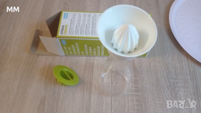 Сокоизтисквачка Citrus Carafe, ръчна, снимка 4 - Сокоизстисквачки и цитрус преси - 43452577