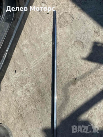 Лайсна водобранна задна дясна за Infiniti FX 37 S, 320 ph., 2009, engine VQ37VHR, 157 000 km