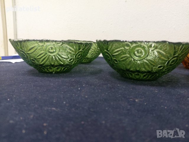 8 броя Купички за ядки - Цветно стъкло - различни, снимка 3 - Други - 40603951