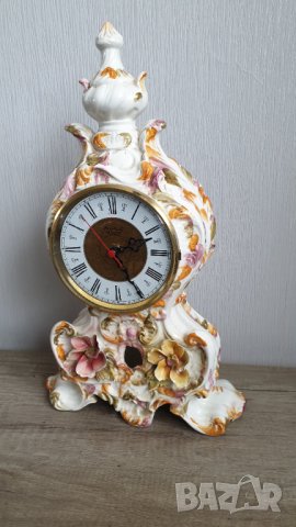 Голям порцеланов кварцов часовник, снимка 5 - Антикварни и старинни предмети - 43526890
