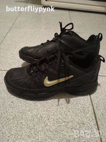 Маратонки Nike 38 номер 