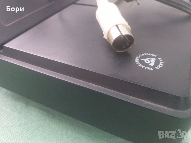 SIEMENS AUSO 6 канала,кабелно радио., снимка 10 - Радиокасетофони, транзистори - 33343365