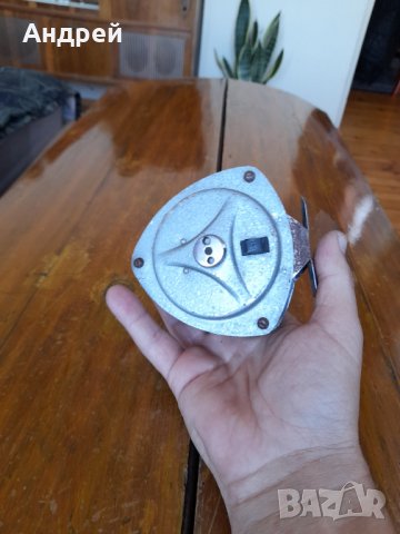 Стара риболовна макара #4, снимка 4 - Антикварни и старинни предмети - 33454393