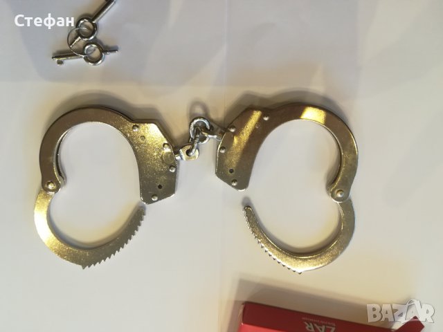 Полицейски белезници , снимка 2 - Екипировка - 38211241