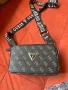 Чанта Guess, снимка 1