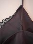 H&M късо кафяво потниче с черна дантела 36 размер 🖤, снимка 4