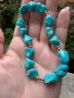 Гривна за крак или ръка с тюркоазени камъчета и златни топченца мъниста 🩵, снимка 4