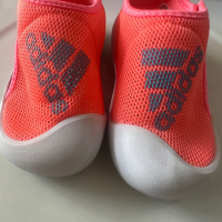 Adidas детски сандали, снимка 2 - Детски сандали и чехли - 44867475