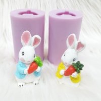 3d Зайче заек с морков цилиндър силиконов молд форма калъп фондан шоколад гипс свещ сапун, снимка 2 - Форми - 36906594