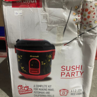 🟡 Уред за суши марка Brandt Sushi Party 🔴Пълен комплект за приготвяне., снимка 3 - Кухненски роботи - 44872773