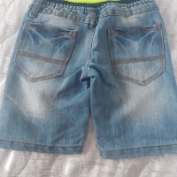 Къси дънкови панталони, снимка 3 - Детски къси панталони - 32984792