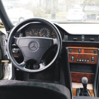 ЧАСТИ Мерцедес 124 седан 1986–1995г. MERCEDES W-124 бензин 2000куб, инжекция 100кW, 136kс, седан 4 в, снимка 9 - Части - 39783215