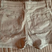 Къси панталони за момиче  Н&М, снимка 3 - Детски къси панталони - 38028796