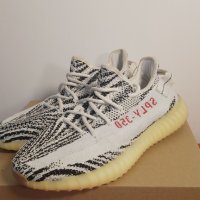 Adidas Yeezy Boost 350 V2 "Zebra" - Номер 44, снимка 4 - Маратонки - 43990425