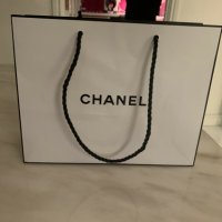 Празна бутикова подаръчна торба от Шанелкартонена чанта gift bag 26x21 сhаnеl, снимка 2 - Други - 32744660