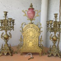 лот Стари, арт, античен, винтидж бароков каминен МЕХАНИЧЕН часовник с АЙЦЕ "ФАБЕРЖЕ"+2 броя свещника, снимка 16 - Антикварни и старинни предмети - 37346781
