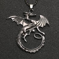 Медальон Майката на драконите, снимка 2 - Колиета, медальони, синджири - 35165409