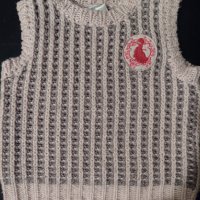 Трикотажни пуловерчета без ръкави, снимка 1 - Детски пуловери и жилетки - 40230868