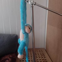 плюшена играчка маймуна от Холандия, снимка 1 - Плюшени играчки - 40331582