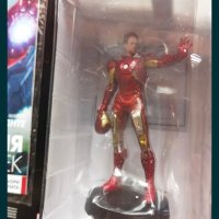 MARVEL MOVIE COLLECTION Iron Man Железния Човек списание + фигура статуетка брой 1 първи, снимка 7 - Статуетки - 44112946