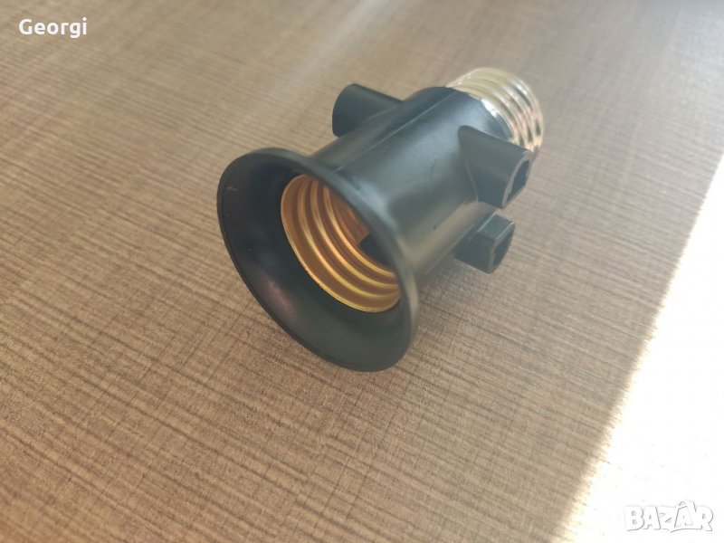 Фасунга с контакт НОВА, снимка 1