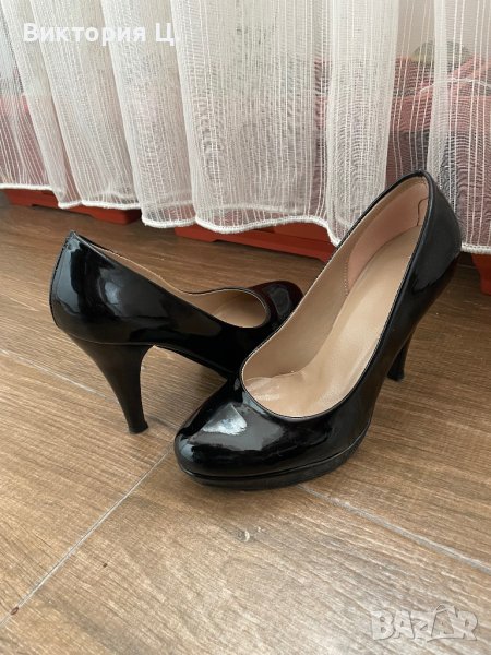Дамски обувки черен лак заоблени с висок ток МЕГИЯС, снимка 1