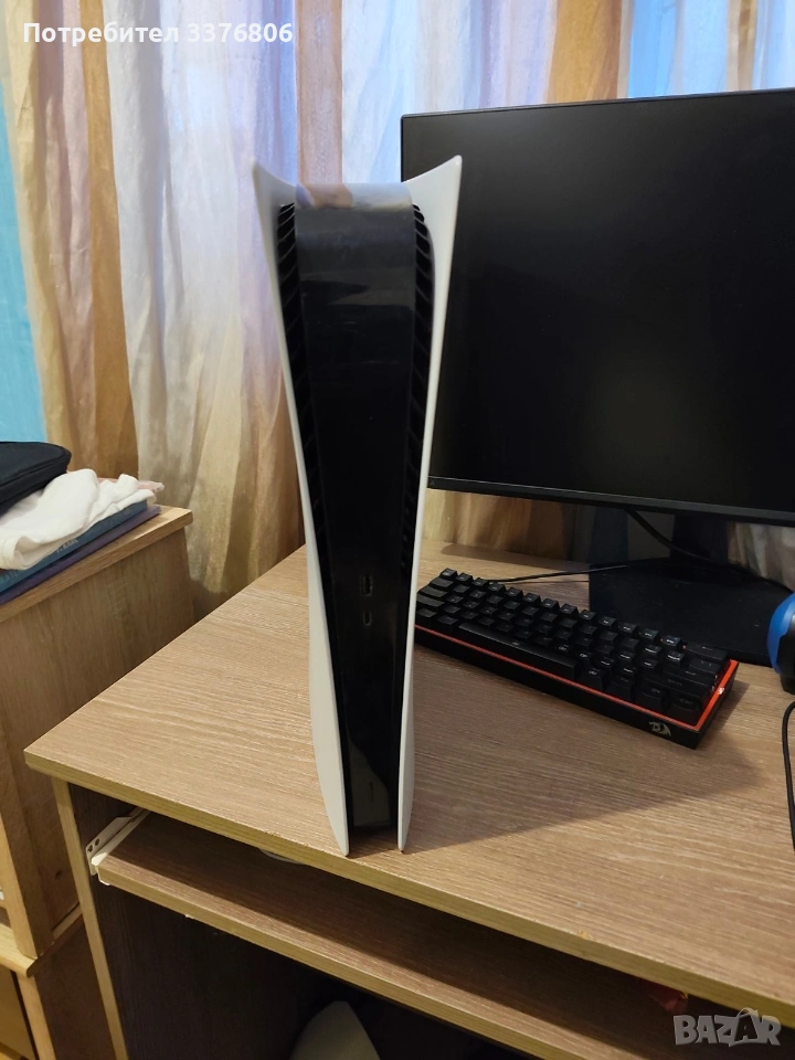 продавам Playstation 5 digital, снимка 1