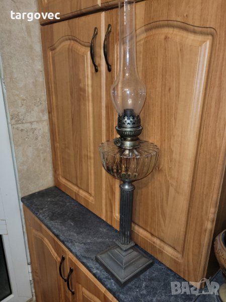 Прекрасна висока старинна газена лампа, снимка 1