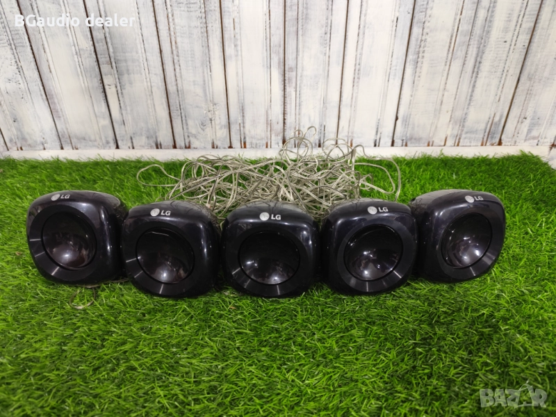 Сателитки LG, снимка 1