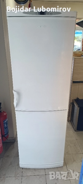 комбиниран хладилник с фризер , снимка 1