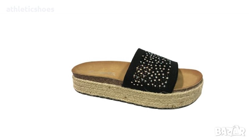 Дамски чехли на платформа с кристали, снимка 1