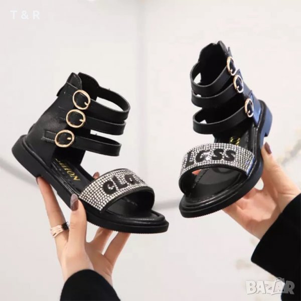 НАЛИЧНИ ДЕТСКИ САНДАЛИ, снимка 1