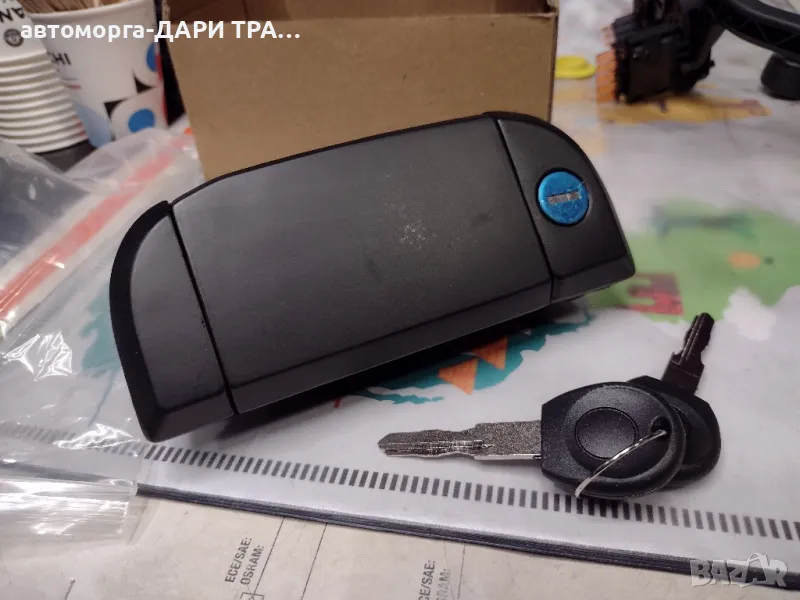 Външна дръжка за Фолксваген Транспортер Т4 лява(шофьорска страна), снимка 1