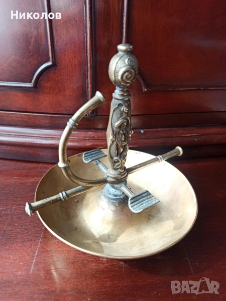 Месингов пепелник - дръжка на рапира, снимка 1