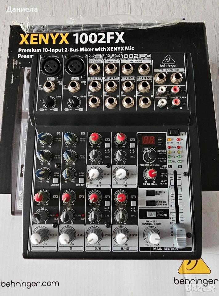 Аналогов аудио миксер Behringer XENYX 1002FX, снимка 1